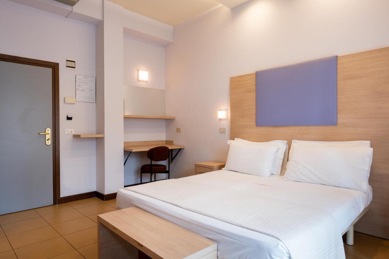 Hotel City Rimini Esterno foto