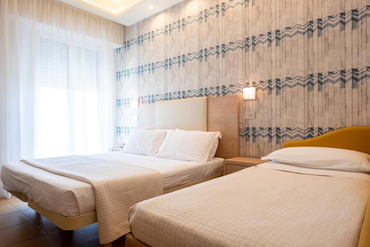 Hotel City Rimini Esterno foto