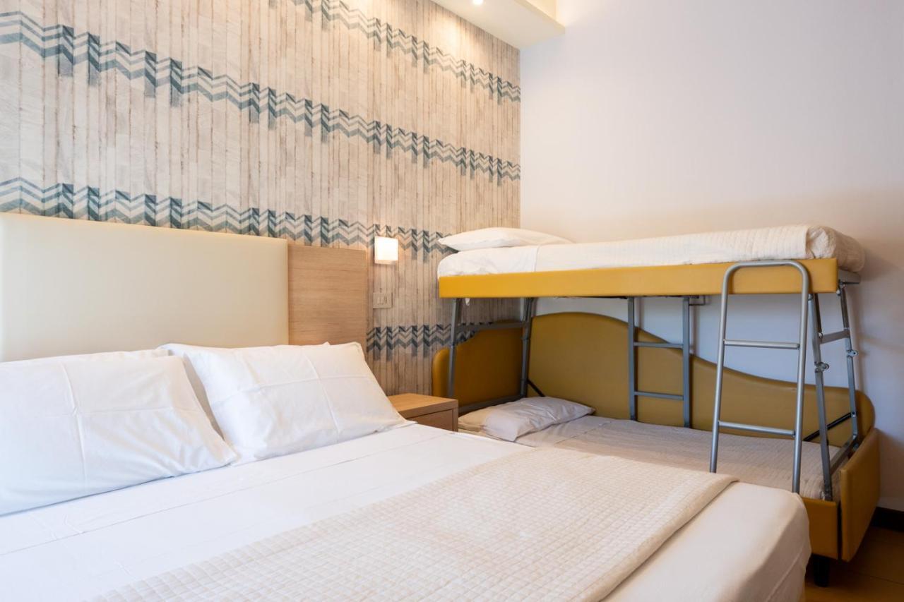 Hotel City Rimini Esterno foto