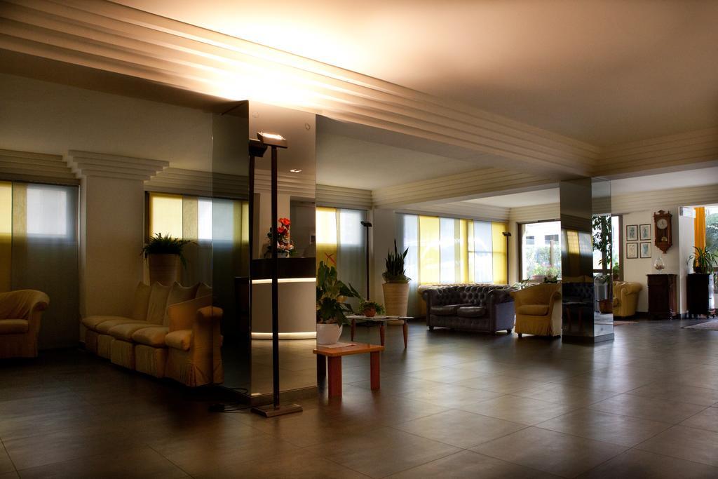 Hotel City Rimini Esterno foto